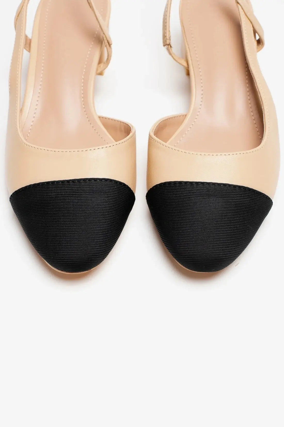 ESCARPINS À BRIDE - BEIGE — chaussure femme disponible à Dakar, Sénégal