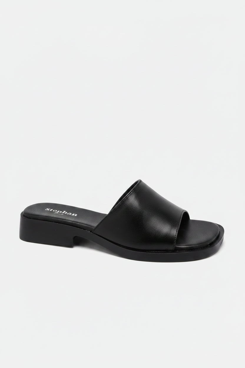 Sandale Plate — Noir — sandale femme disponible à Dakar, Sénégal